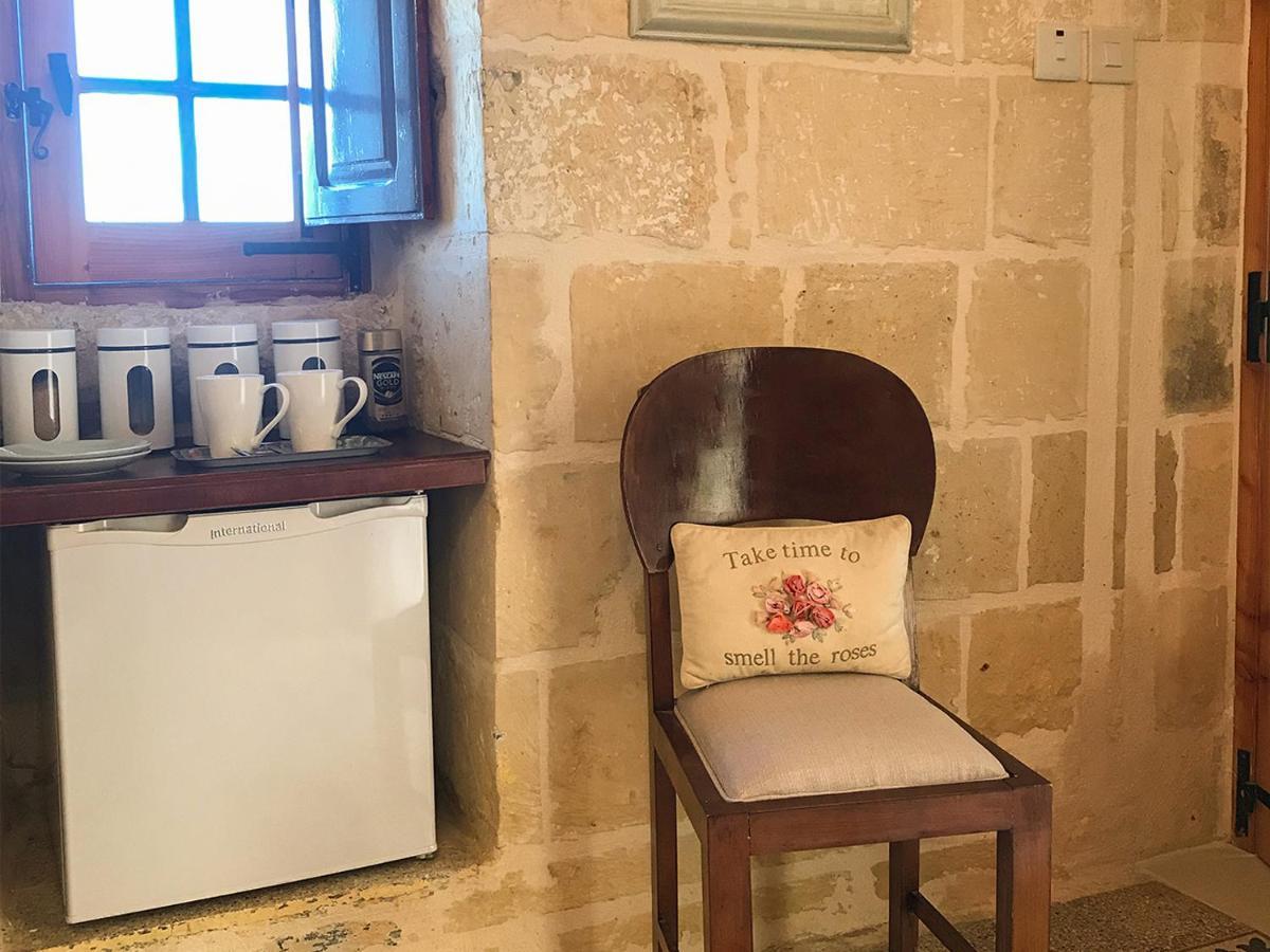 Appartement L'Gharix Temple Retreat à Xagħra Extérieur photo