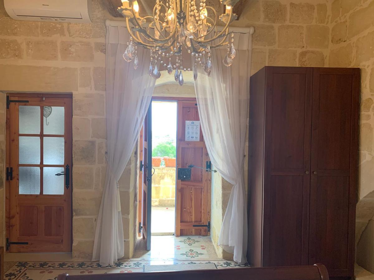 Appartement L'Gharix Temple Retreat à Xagħra Extérieur photo