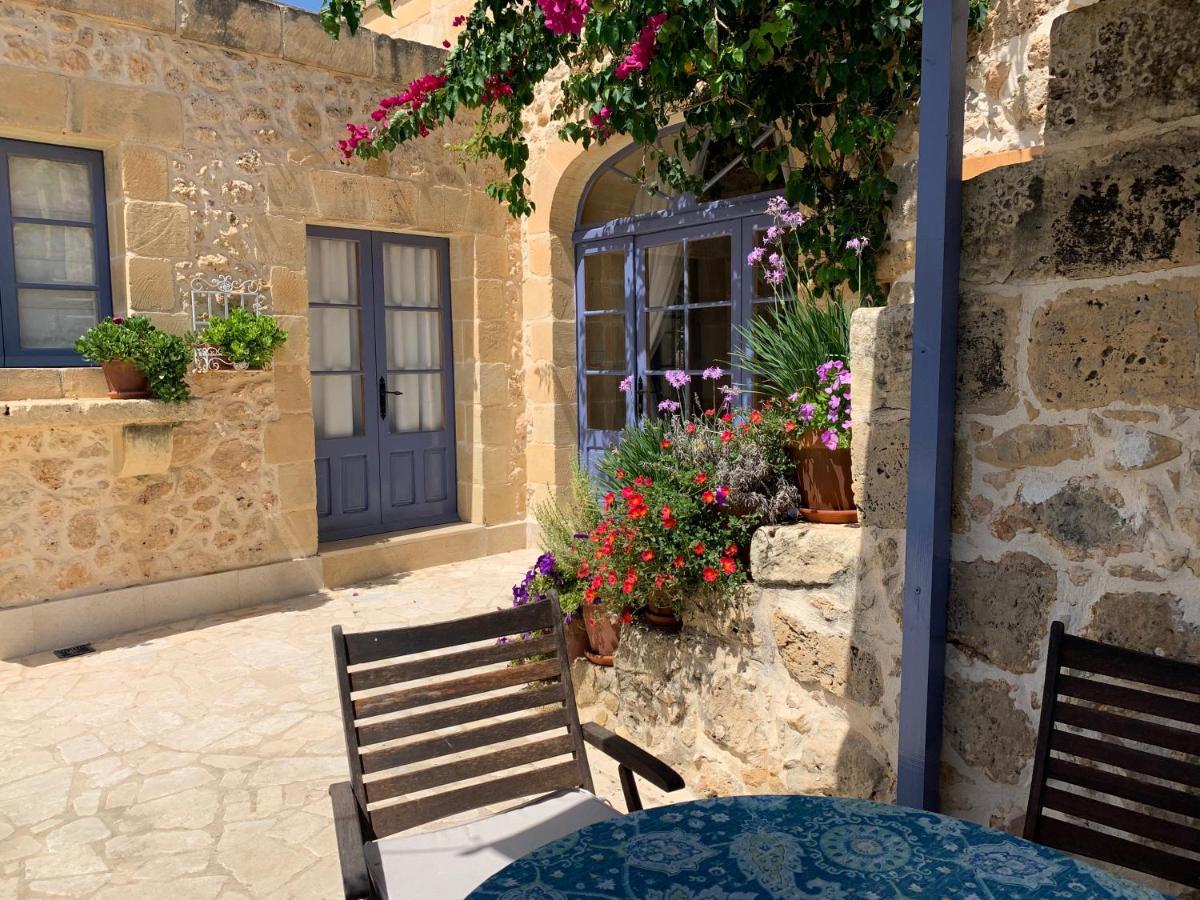 Appartement L'Gharix Temple Retreat à Xagħra Extérieur photo